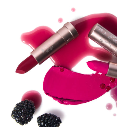 Blog Feed Article Feature Image Carousel: 5 Reasons Why 100% PURE’s Fruit Pigmented® Cocoa Butter Matte Lipstick Belongs in Your Makeup Kit