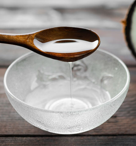 Blog Feed Article Feature Image Carousel: 5 Ways to Use Coconut Oil in Your Beauty Routine 