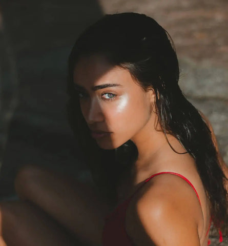 Blog Feed Article Feature Image Carousel: Sun-Kissed or Sun-Damaged?