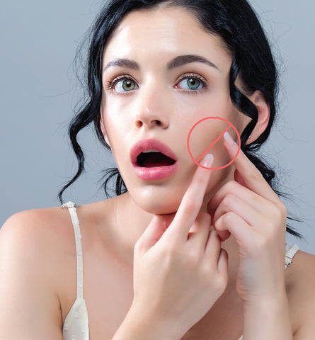 Blog Feed Article Feature Image Carousel: 8 Things to NEVER Do to a Pimple 