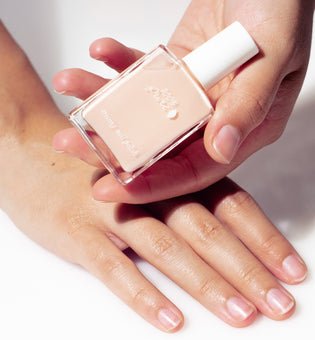  The Best Natural Nail Colors for Any Skin Tone