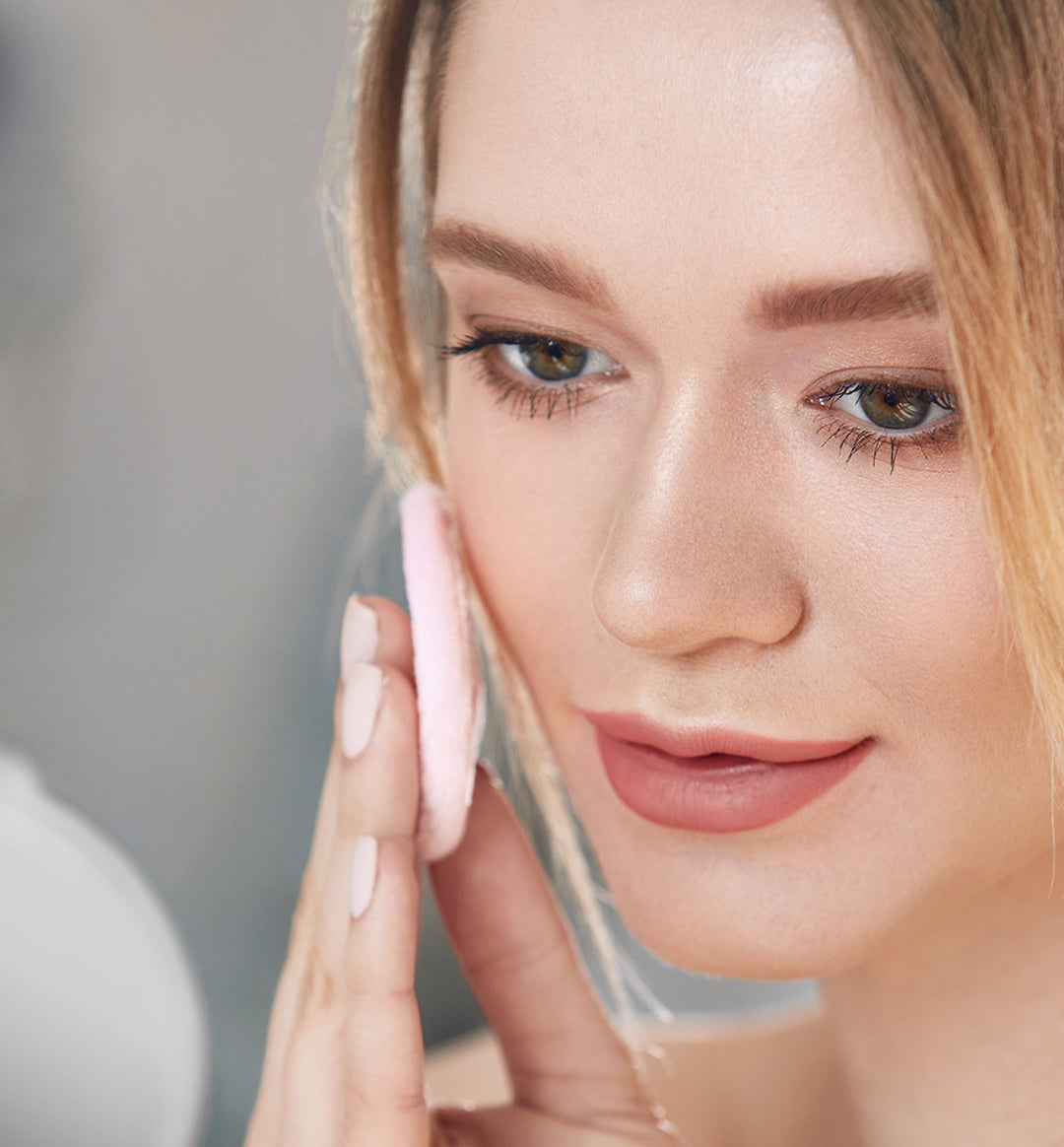 Tips for Applying Powder Foundation | 100% PURE