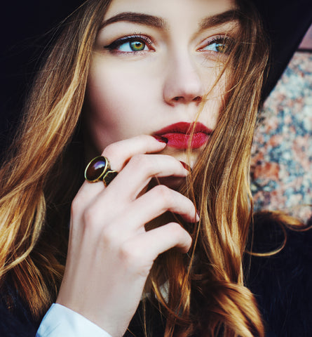 Blog Feed Article Feature Image Carousel: Fall Lip Color Lookbook 