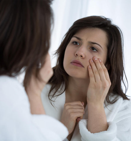 Blog Feed Article Feature Image Carousel: Solving the Puffy Under Eyes Dilemma 