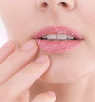  4 Ways a Lip Scrub Can Help Your Lipstick