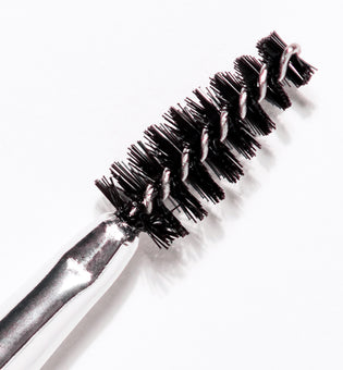  6 Ways to Get the Most from Your Eyebrow Brush