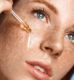  Why Everyone Should Have a Vitamin C Serum