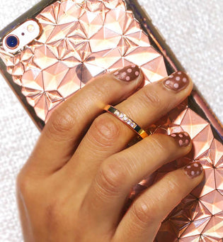  How To Pull Off 3 Easy Nude Nail Designs