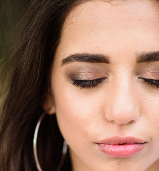  Trend Alert: Metallic Smokey Eyes