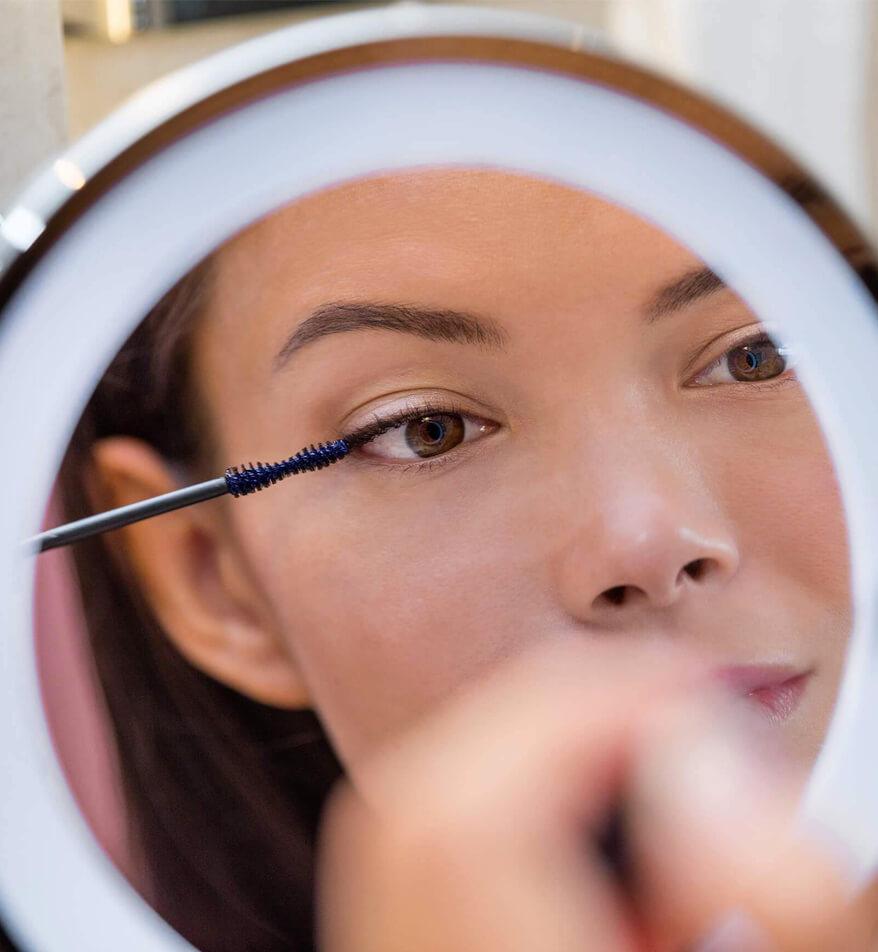 Natural Makeup: Creative Hacks for Flawless Looks Natural Makeup: Creative Hacks for Flawless Looks