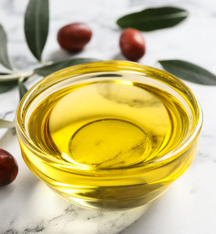 Blog Feed Article Feature Image Carousel: Jojoba Oil: A Skincare Elixir for All Seasons 