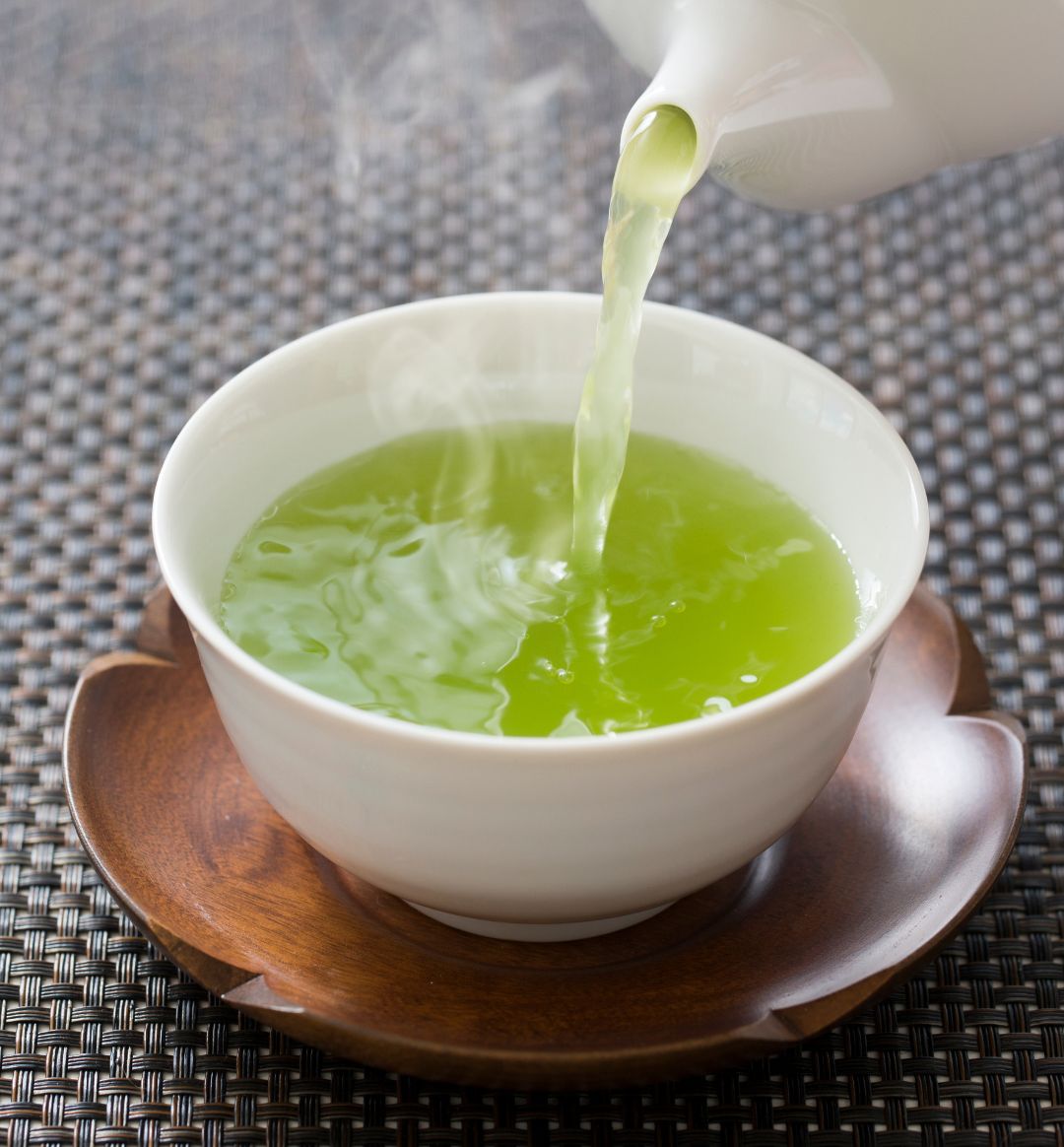 Beyond Your Morning Cup: The Incredible Skin Benefits of Green Tea ...