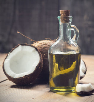  Coconut Oil - Should You Use it on Your Face?