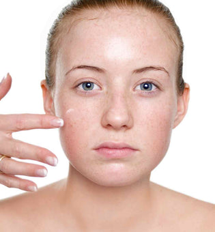  Makeup Primer 101: What It Is, What It Does & Why You Need It