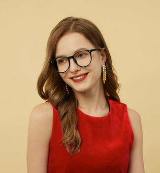  Makeup Techniques Every Glasses Wearer Should Know for a Spectacular Look