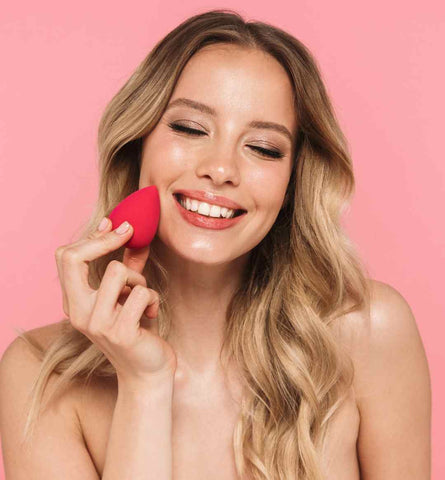 Blog Feed Article Feature Image Carousel: Neutral Undertones 101: How to Choose the Best Makeup and Colors for Your Skin 