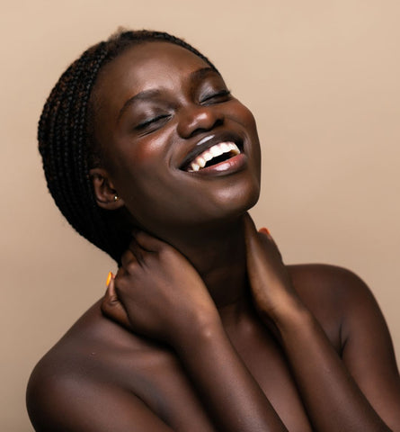Blog Feed Article Feature Image Carousel: One Ingredient, Countless Benefits: How Vitamin C is Revolutionizing Skin Glow! 