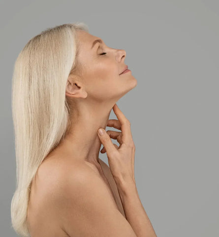 Blog Feed Article Feature Image Carousel: The 3 Best Natural Foundations for Mature Skin (You’ll Love #3!) 