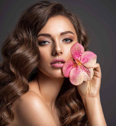 Blog Feed Article Feature Image Carousel: What Is a Face Primer & Why It’s the Key to Perfect Makeup? 