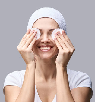  Witch Hazel: The Skincare Secret You Need in Your Routine