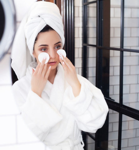 Blog Feed Article Feature Image Carousel: How do I improve my skin care routine? 