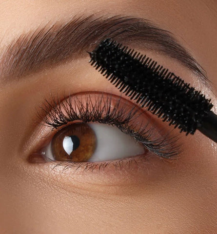 Blog Feed Article Feature Image Carousel: Healthy Lashes Happy Eyes The Maracuja Advantage 