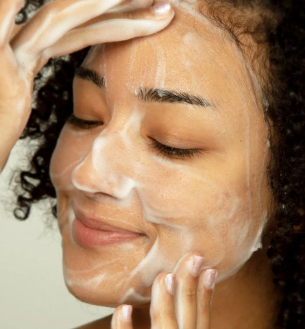 Blog Feed Article Feature Image Carousel: Listening to Your Skin: The Art of the Sunday Reset 