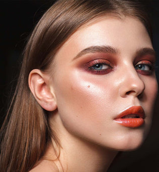  Winter Makeup Looks for Dewy-Fresh Skin