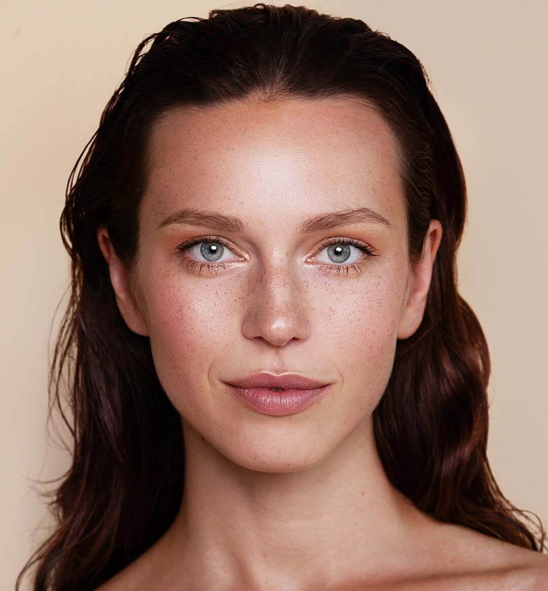does glutathione exfoliate skin Glutathione Benefits For Skin & Beauty main image 1