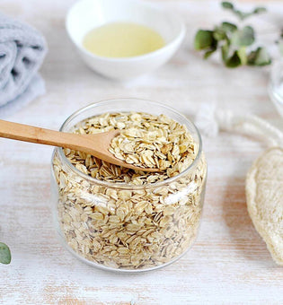  November DIY: Colloidal Oatmeal Mask