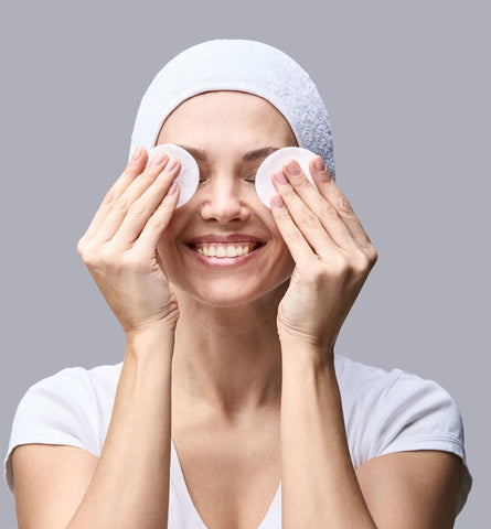 Blog Feed Article Feature Image Carousel: Toners: Skincare Must-Have or Overhyped Water? 