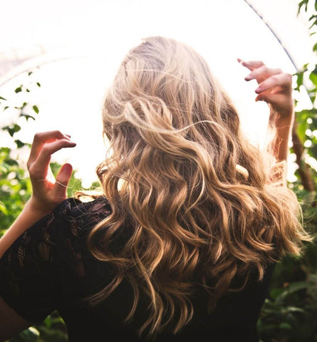 Blog Feed Article Feature Image Carousel: How to Protect Your Hair This Summer 