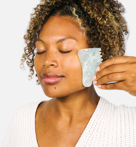 Blog Feed Article Feature Image Carousel: How to Give Yourself a Gua Sha Facial 