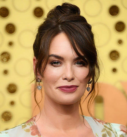 Blog Feed Article Feature Image Carousel: Game of Thrones Star Wears 100% PURE™ to the Emmys 