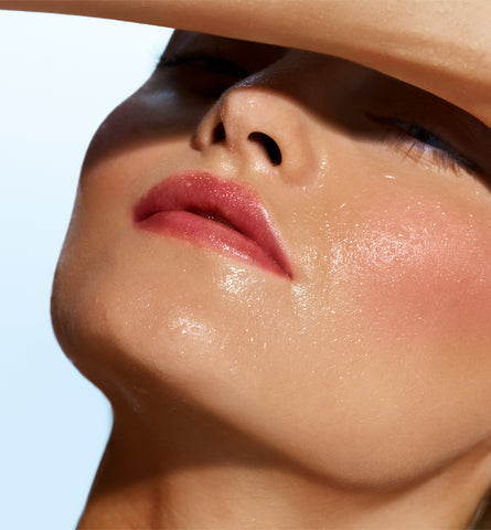 Blog Feed Article Feature Image Carousel: Must-Have Summer Makeup for Oily Skin 