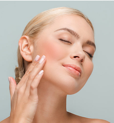 Blog Feed Article Feature Image Carousel: Refresh Your Skin with a Cream Blush 
