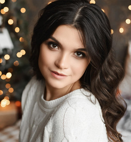 Blog Feed Article Feature Image Carousel: 6 Natural Makeup Holiday Looks 