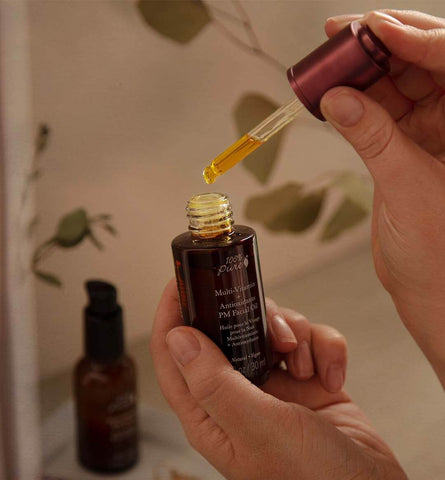 Blog Feed Article Feature Image Carousel: How Oleic Acid Can Help Your Skin Type 