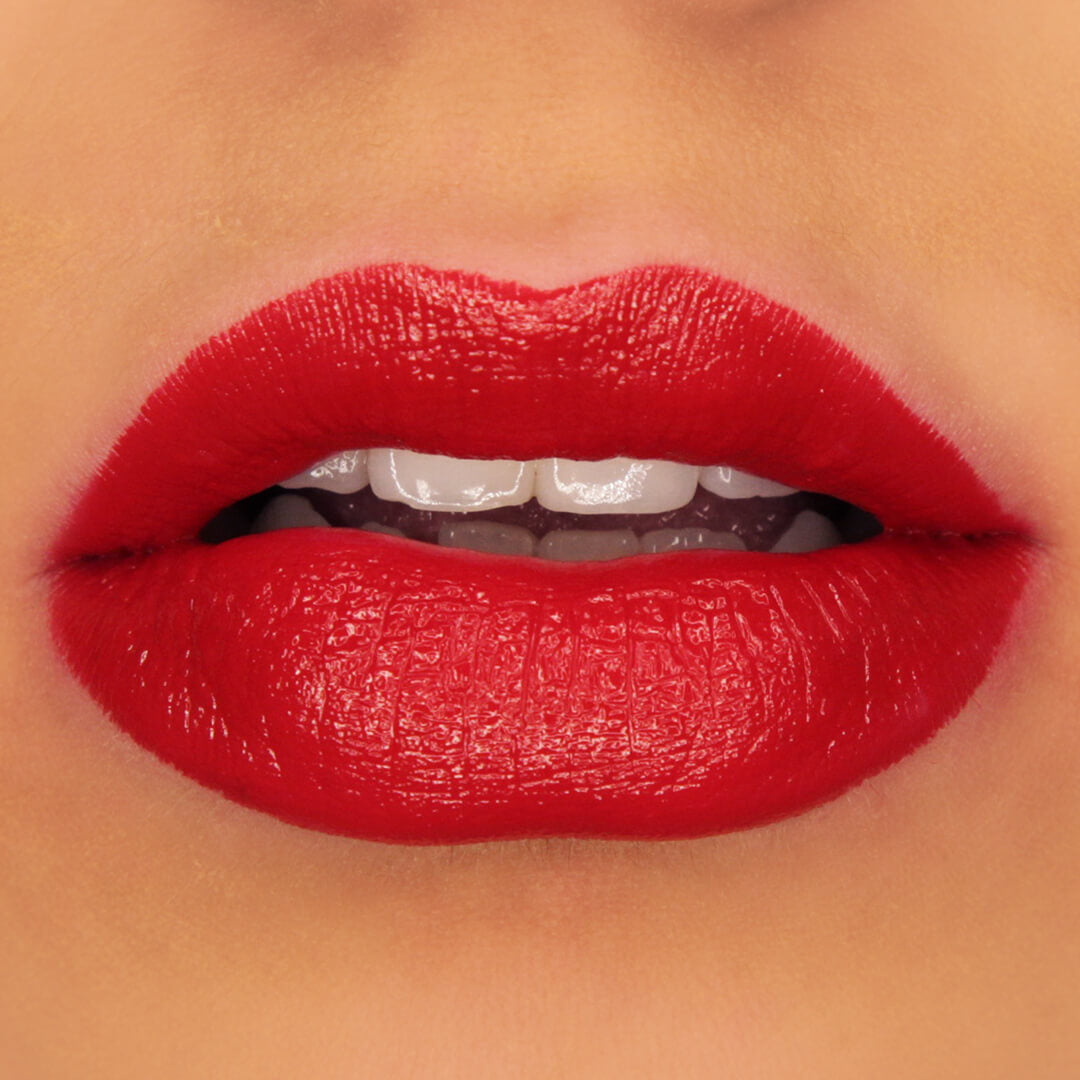 100% PURE Cocoa Butter Matte Lipstick: Nopal Applied on Lips