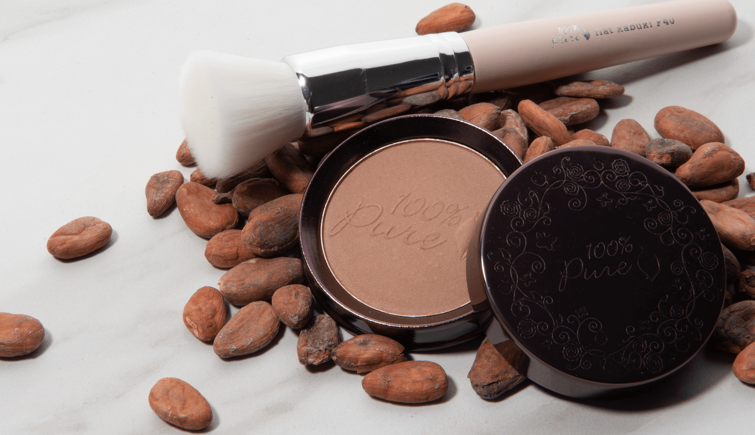 100% PURE Cocoa Kissed Bronzer with Kabuki Brush