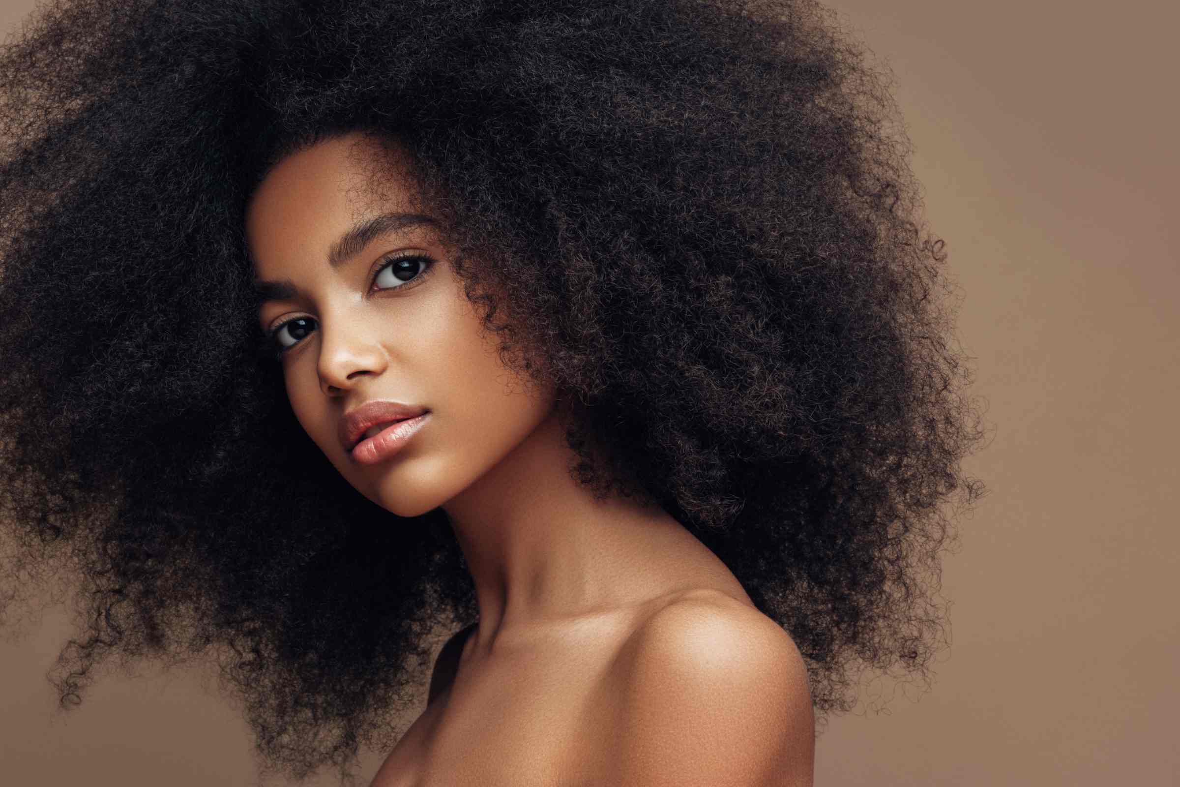 Cover_Photo_-_100_Pure_Why_Is_My_Hair_Still_Frizzy_After_Using_Conditioner