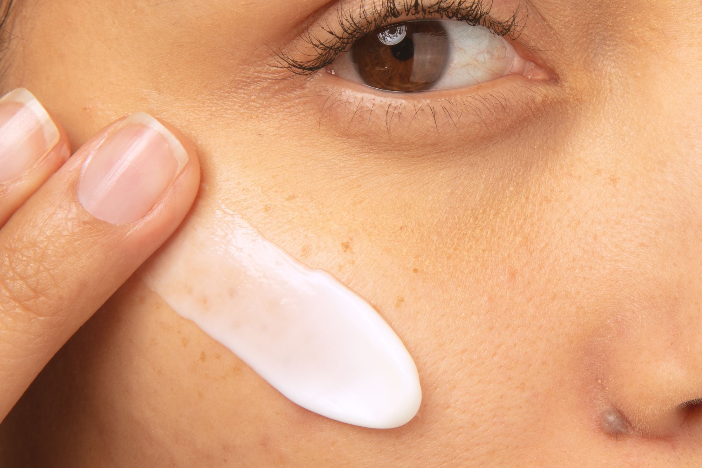Cover Photo - 100_ Pure Heres Why Your Moisturizer is Not Working.jpg