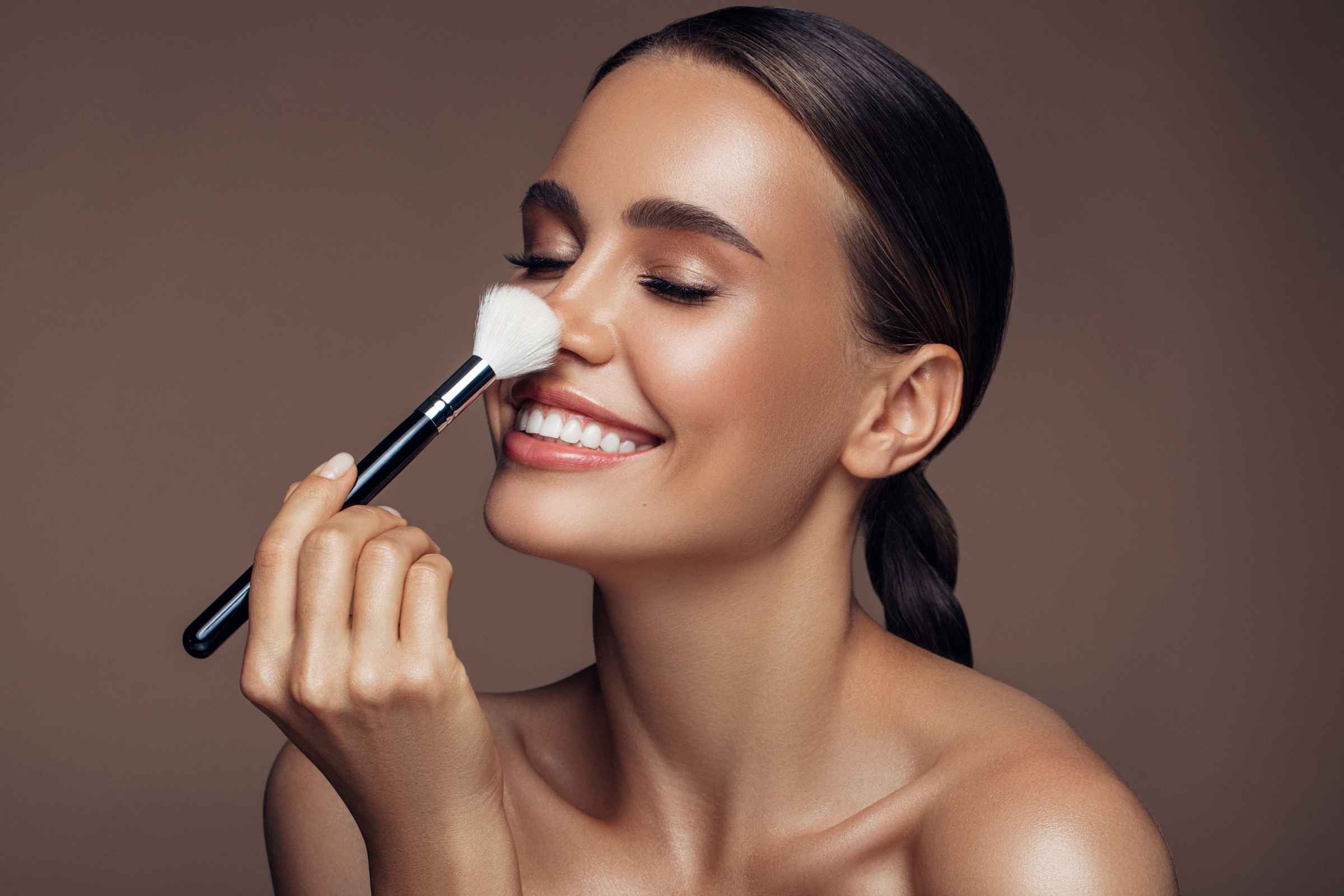 Cover_Photo_100_PURE_-_Neutral_Undertone__The_Ultimate_Guide_to_Finding_Your_Perfect_Makeup_Match