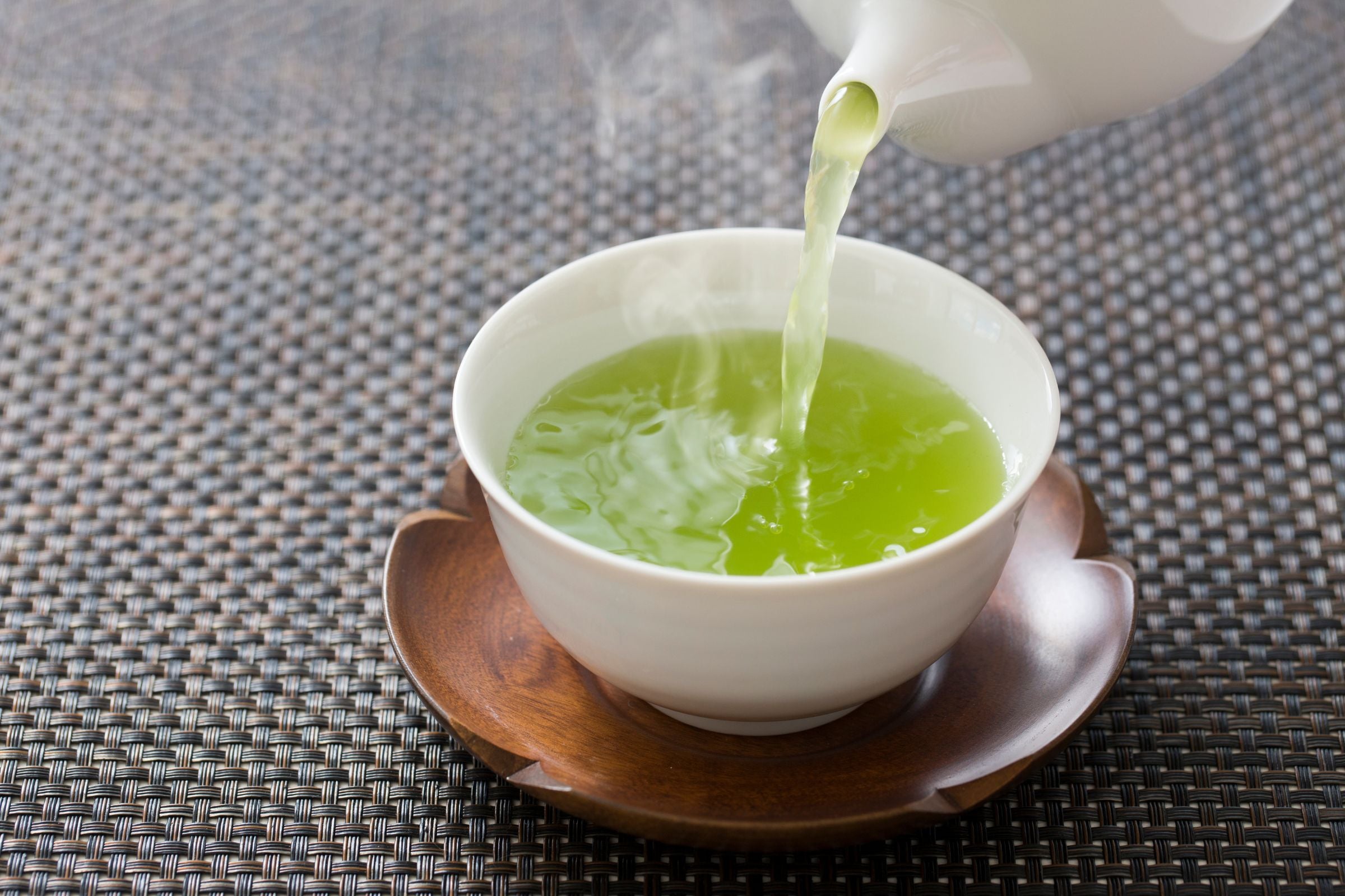 Cover_Photo_100_PURE_Beyond_Your_Morning_Cup_The_Incredible_Skin_Benefits_of_Green_Tea