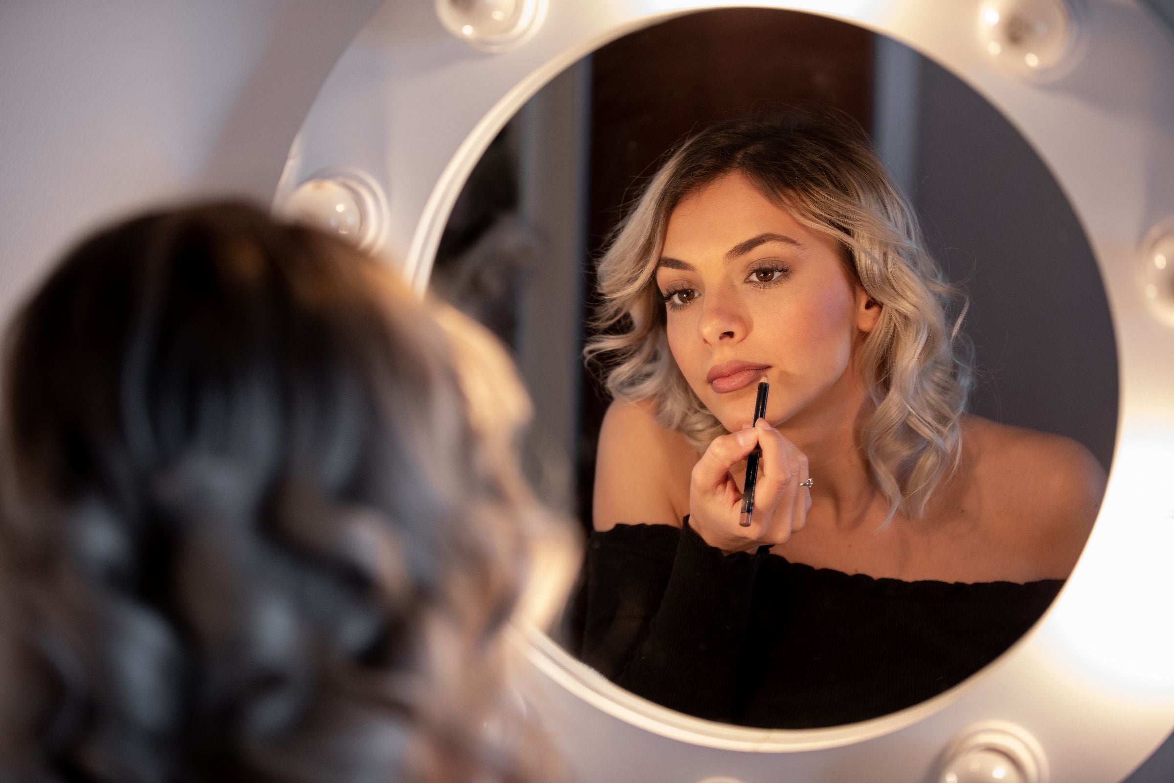 Cover_Photo_100_PURE_Flawless_in_Five__The_Ultimate_Makeup_Routine_for_Busy_Professionals