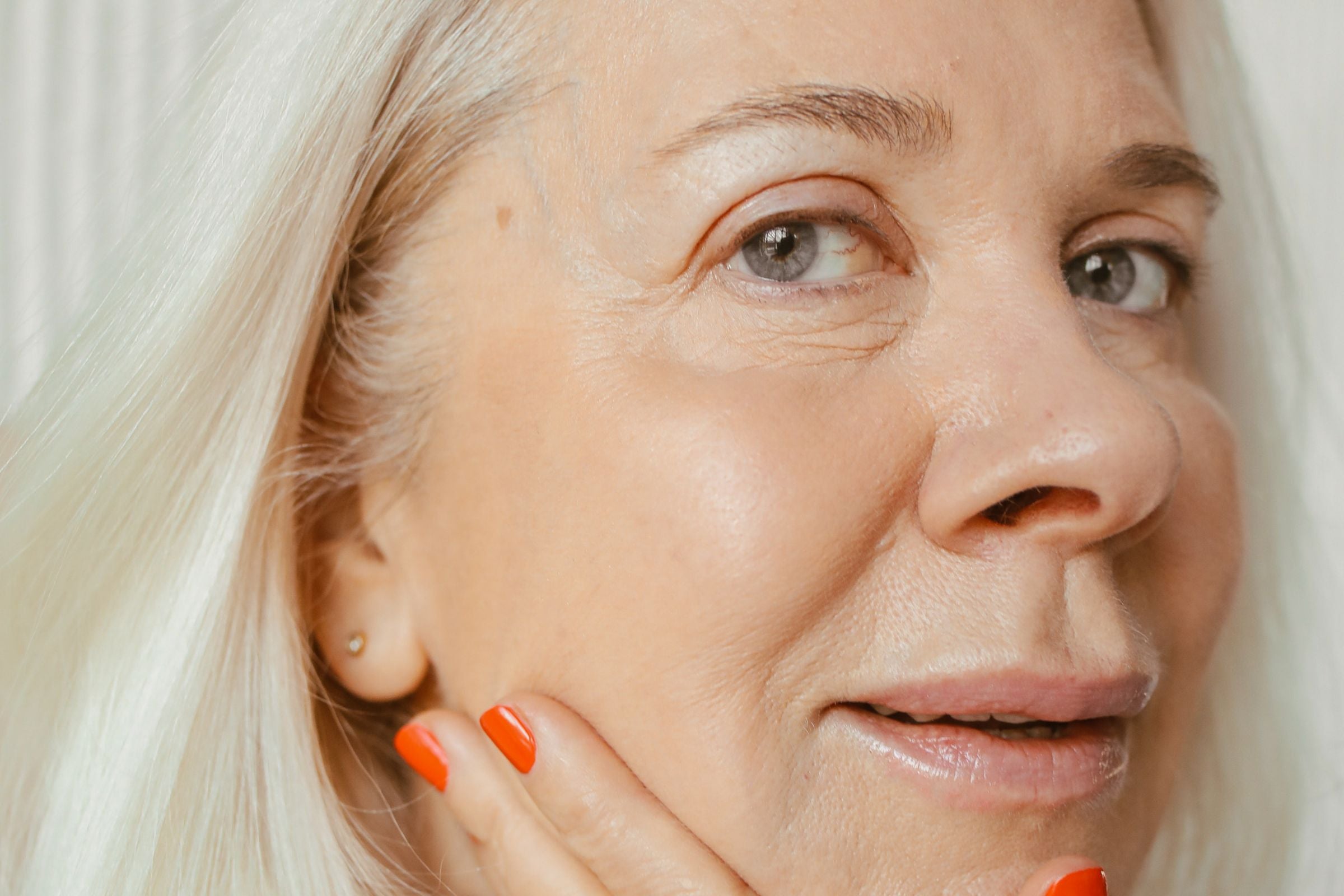 The_Best_Concealers_for_Mature_Skin__Hydration_Meets_Coverage