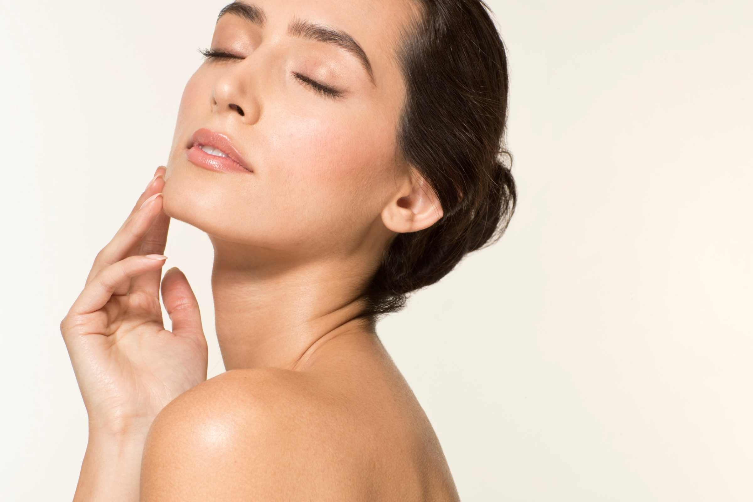 Cover_Photo_100_PURE_The_Complete_Guide_to_Treating_and_Preventing_Blotchy_Skin