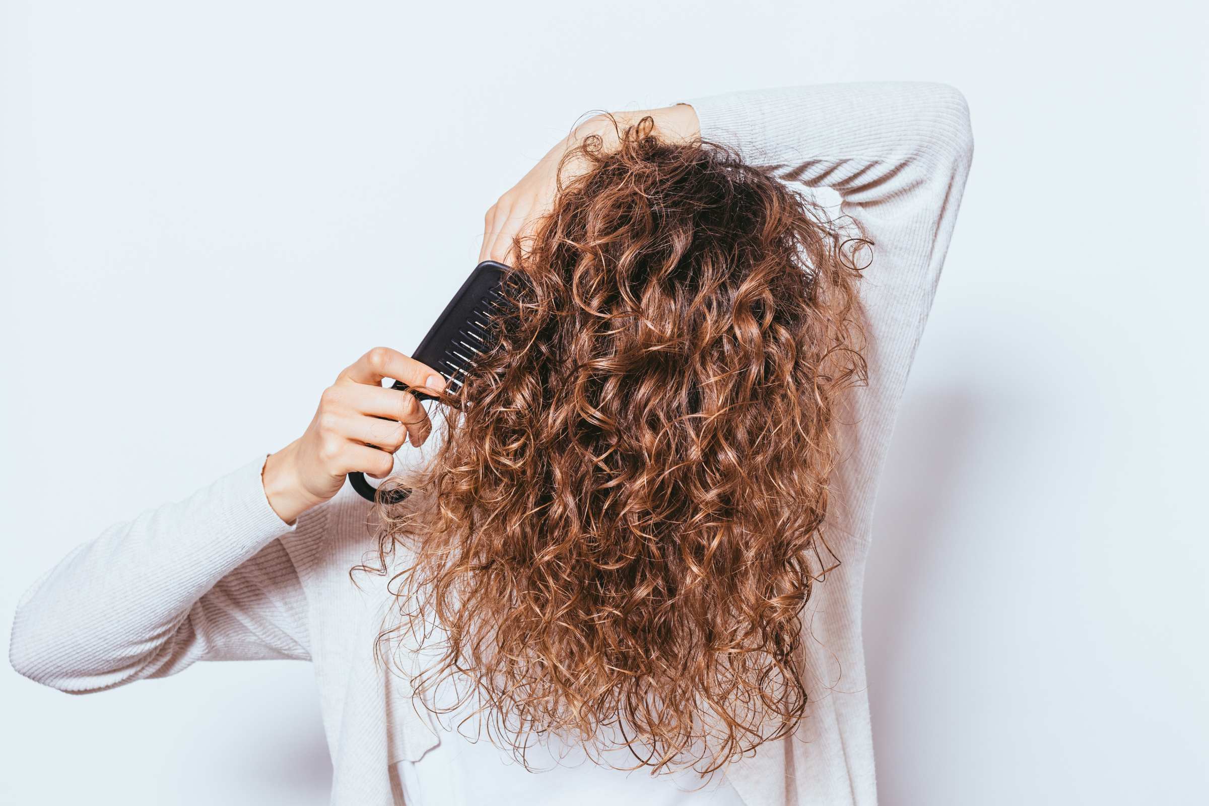 Cover_Photo_100_PURE_Unleash_Frizz-Free_Curls_with_These_Techniques_for_Perfect_Definition