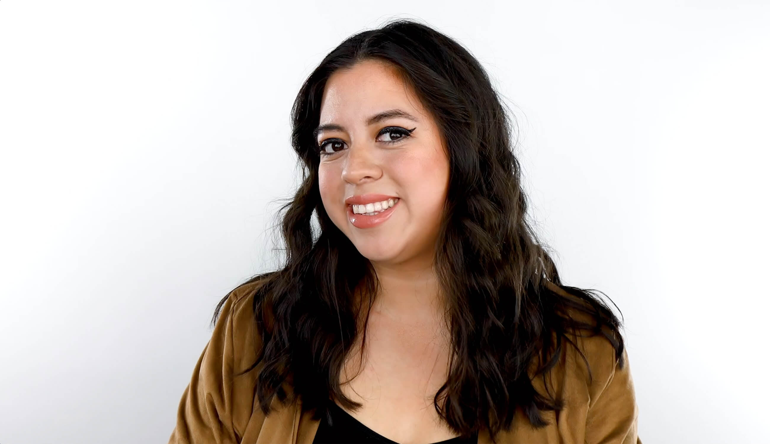 Erika at the Grammys with the Winged Eyeliner Look