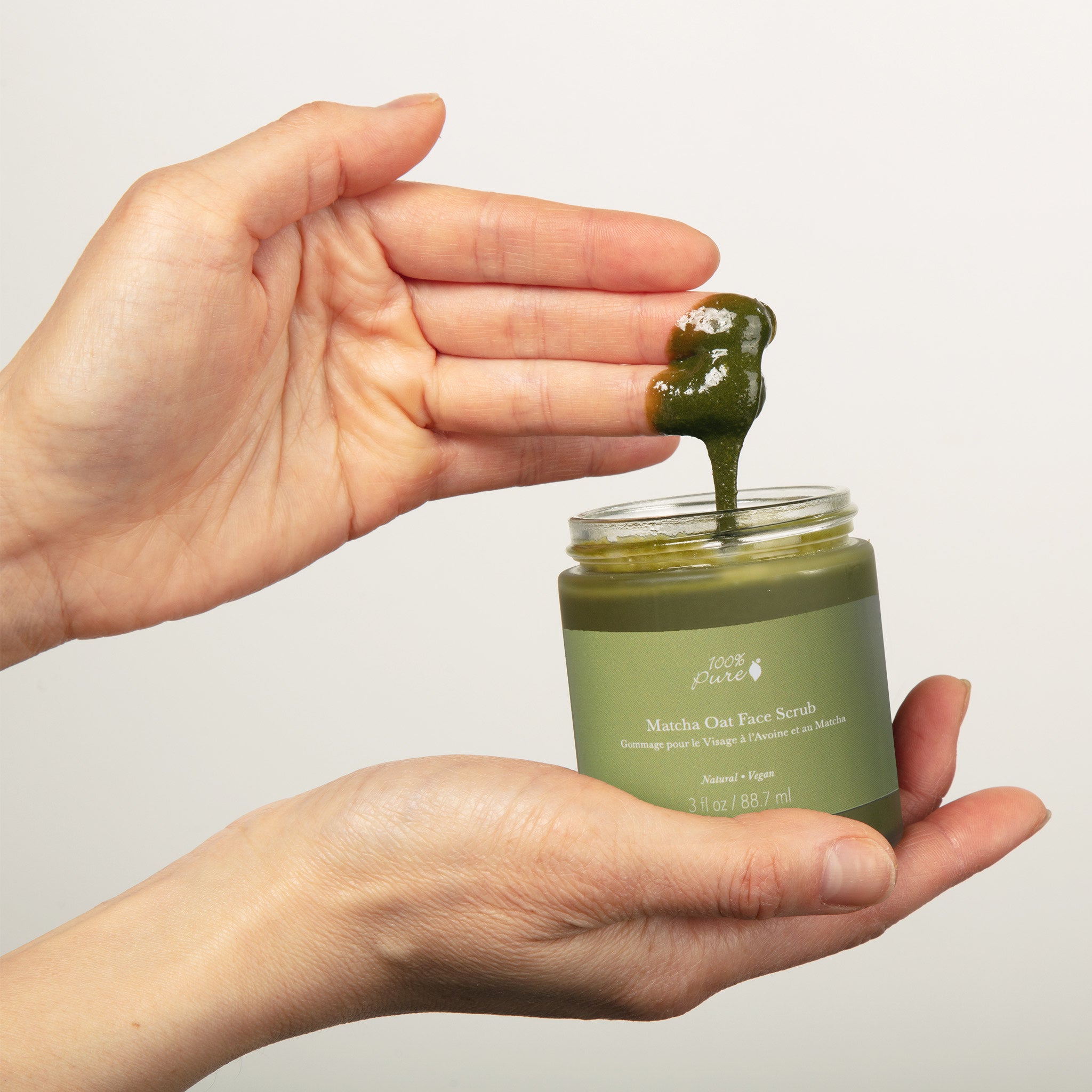 How_to_use_Matcha_Oat_Face_Scrub